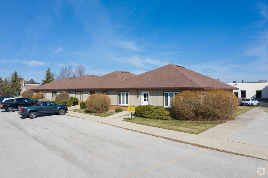 27062-27100 Oakmead Dr, Perrysburg, OH à vendre - Photo de l’immeuble – Image 2 sur 10