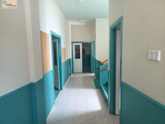 Plus de détails pour Spécialisé à vendre