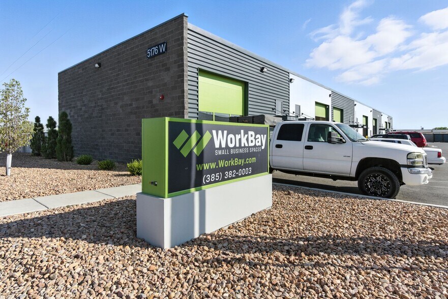 5146 Liberator Drie dr, Kearns, UT à louer - Photo de l’immeuble – Image 2 sur 33