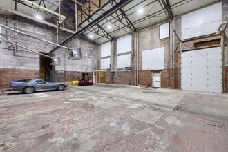 30 N 3rd St, Womelsdorf, PA à louer Photo intérieure– Image 1 sur 6