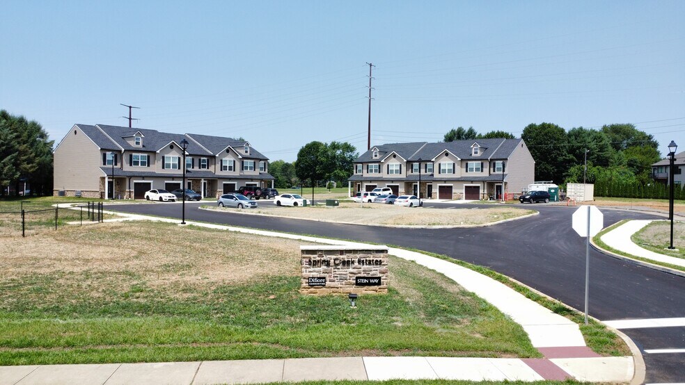 6645 Stein Way, Macungie, PA à vendre - Photo de l’immeuble – Image 2 sur 38