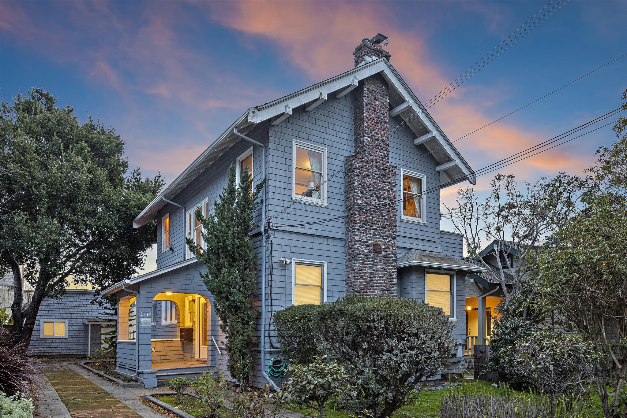 2714 Alcatraz Ave, Berkeley, CA à vendre Photo principale– Image 1 sur 19