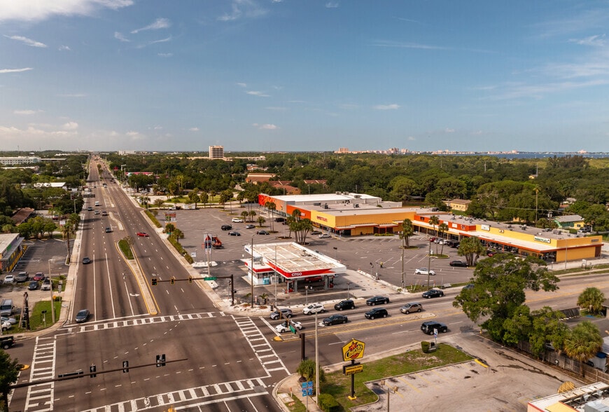 2213-2333 34th St S, Saint Petersburg, FL à louer - Aérien – Image 2 sur 3