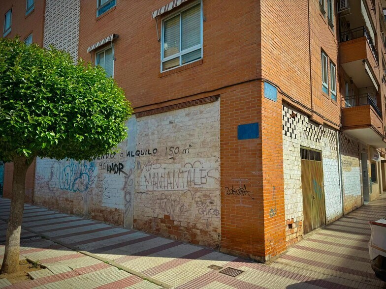 Immeuble residentiel dans Guadalajara, Guadalajara à vendre - Photo de l’immeuble – Image 2 sur 6