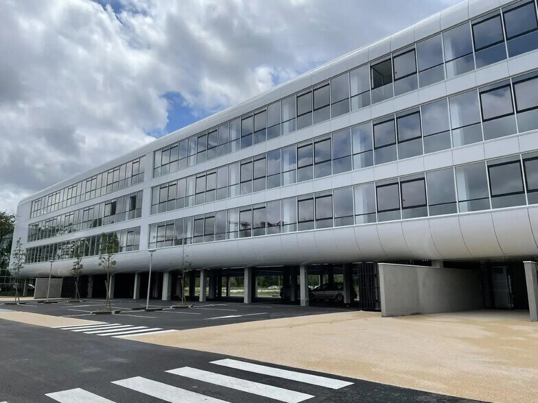 46 Rue Marco Polo, Labège à louer - Photo de l’immeuble – Image 2 sur 31