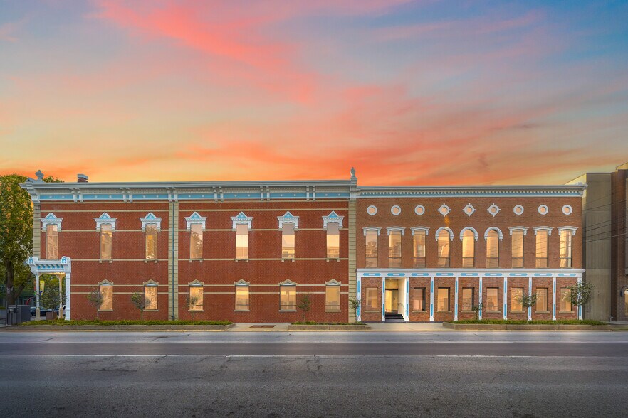301 Washington St, Columbus, IN à louer - Photo principale – Image 1 sur 59