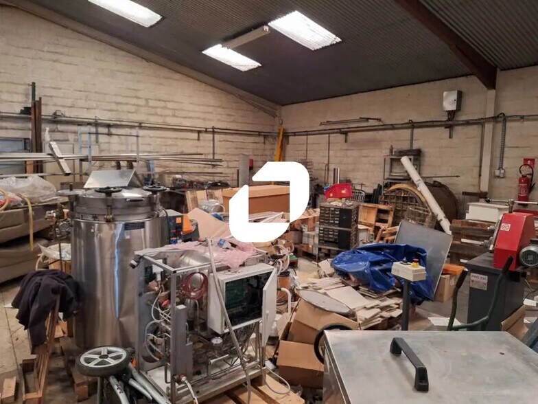 Bureau dans Blanquefort à louer - Photo de l’immeuble – Image 2 sur 14