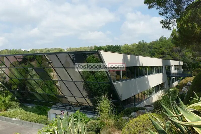 Bureau dans SOPHIA ANTIPOLIS à louer - Photo de l’immeuble – Image 1 sur 6