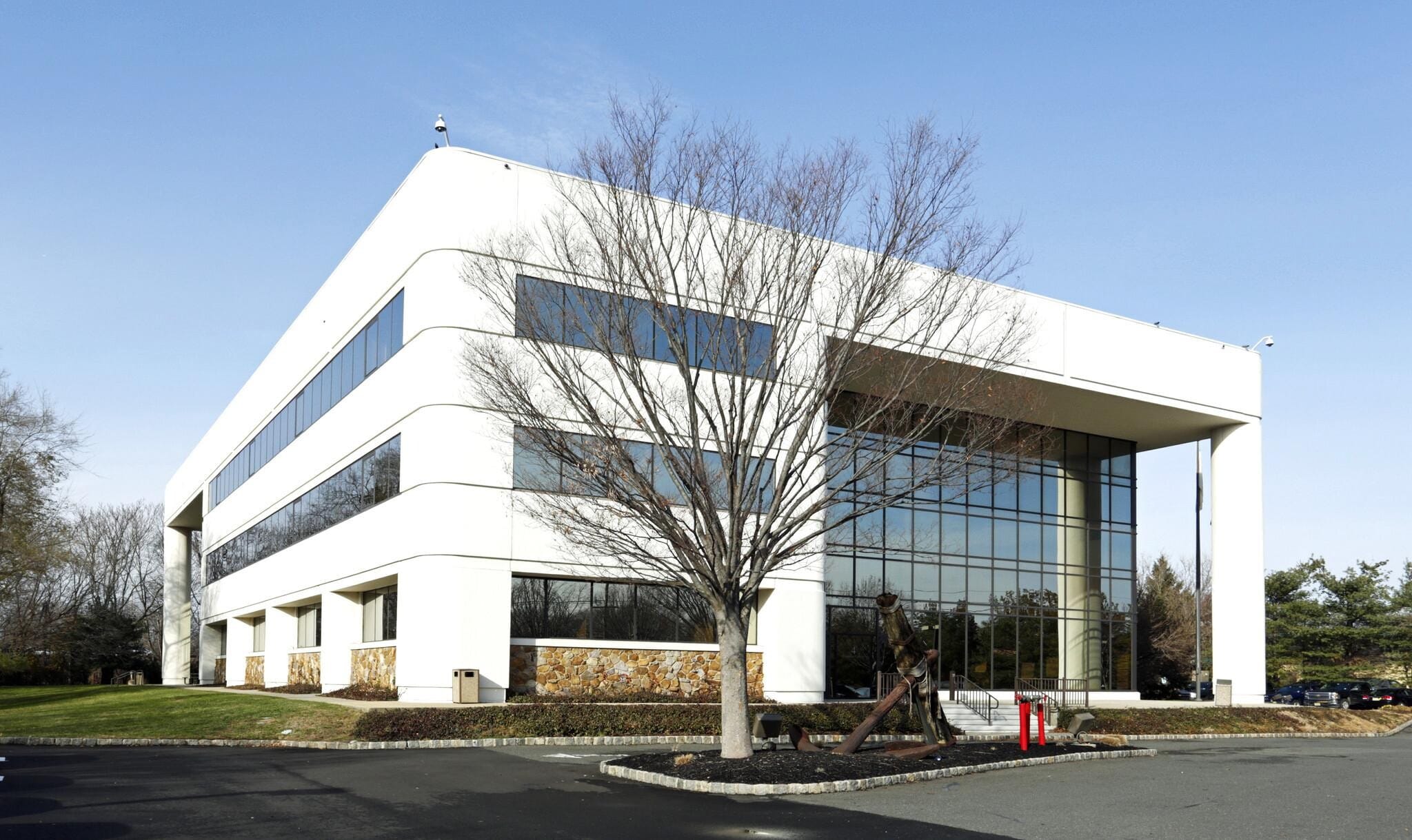 4 Commerce Dr, Cranford, NJ à louer Photo de l’immeuble– Image 1 sur 2