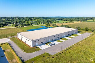 N53W25374 Highlands Court, Sussex, WI - Vue aérienne  vue de carte - Image1