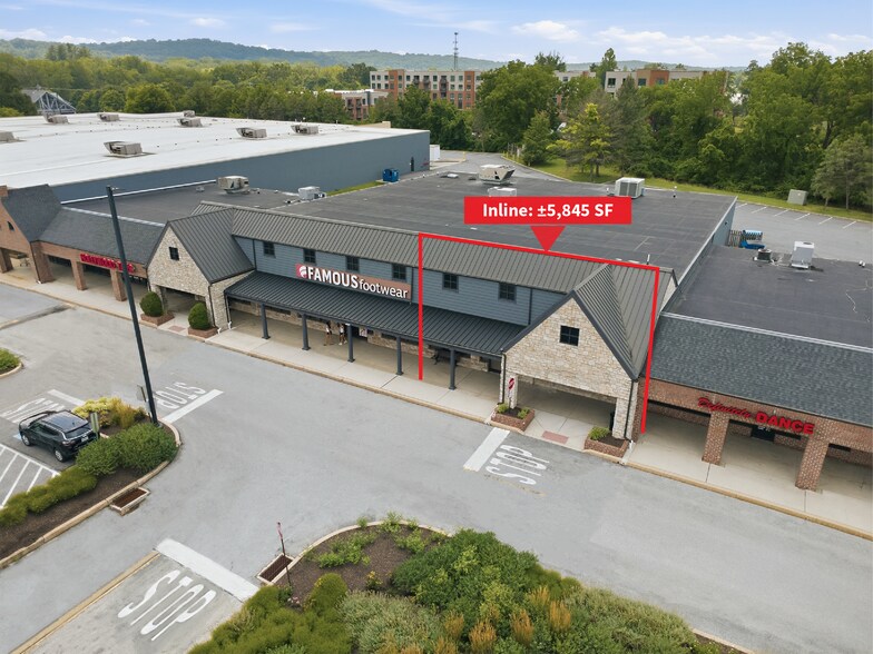 229 W Lincoln Hwy, Exton, PA à louer - Photo de l’immeuble – Image 3 sur 3