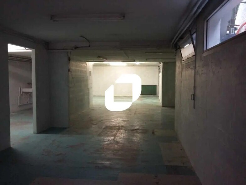 Bureau dans Bièvres à louer - Photo de l’immeuble – Image 2 sur 9