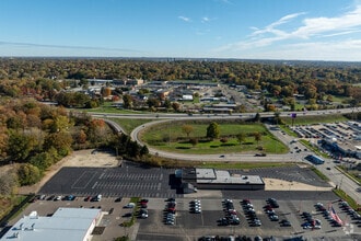1501 Vernon Odom Blvd, Akron, OH - VUE AÉRIENNE vue de carte - Image1