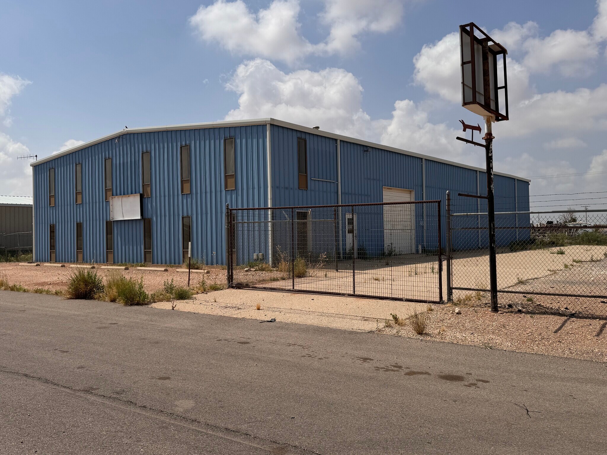 11357 Lovington Hwy, Artesia, NM à vendre Photo principale– Image 1 sur 9