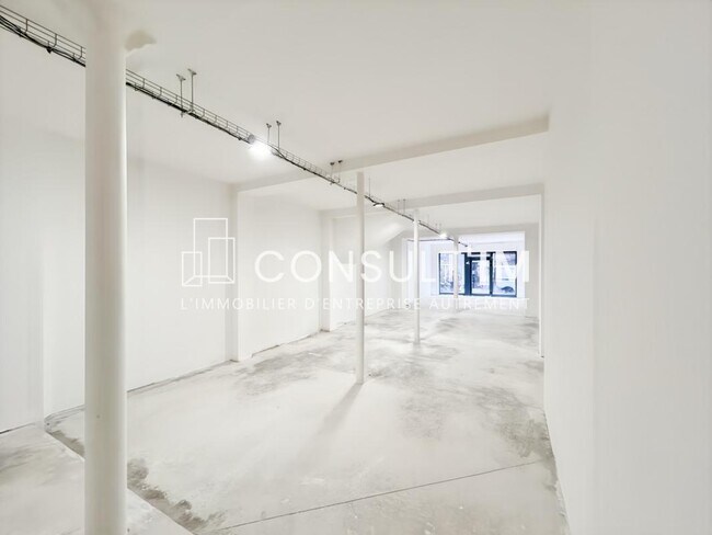 Plus de détails pour 58 Rue De Paradis, Paris - Local commercial à louer