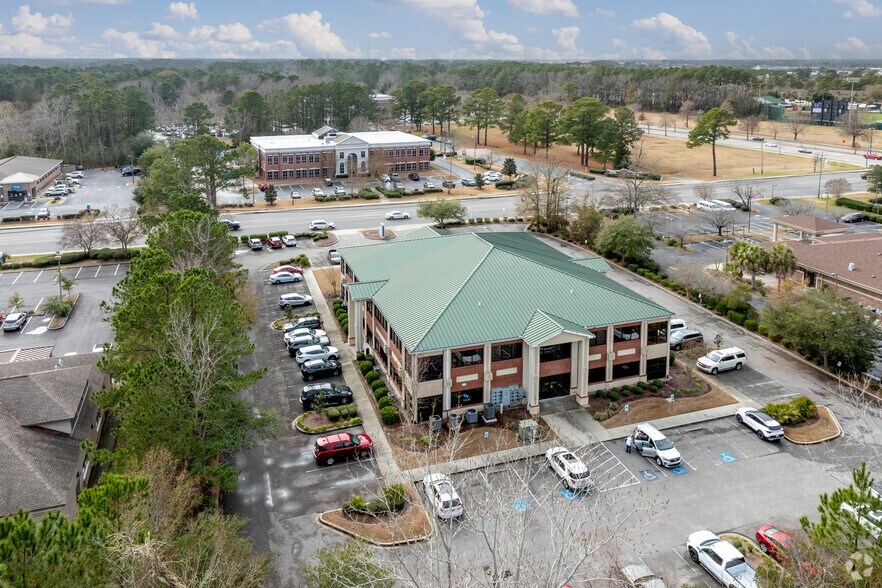 1240 21st Ave N, Myrtle Beach, SC à louer - Photo de l’immeuble – Image 2 sur 4