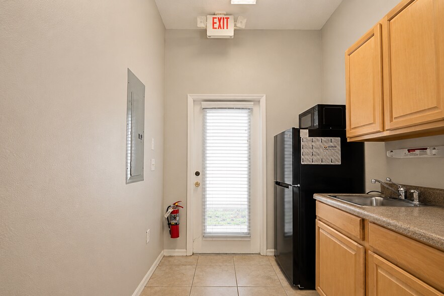 19439 Shumard Oak Dr, Land O' Lakes, FL à vendre - Photo de l’immeuble – Image 3 sur 13