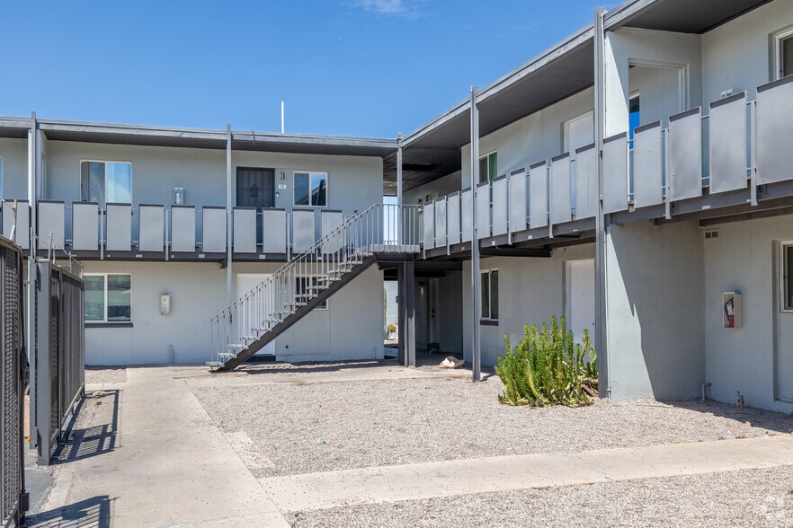 4098 E 29th St, Tucson, AZ à vendre - Photo principale – Image 1 sur 24