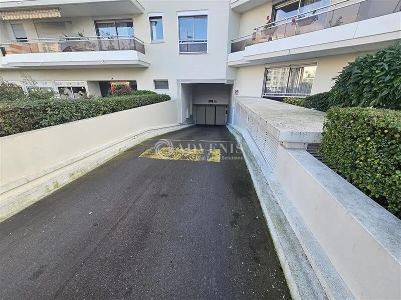 34 Rue Fays, Vincennes à louer Photo de l’immeuble– Image 1 sur 6