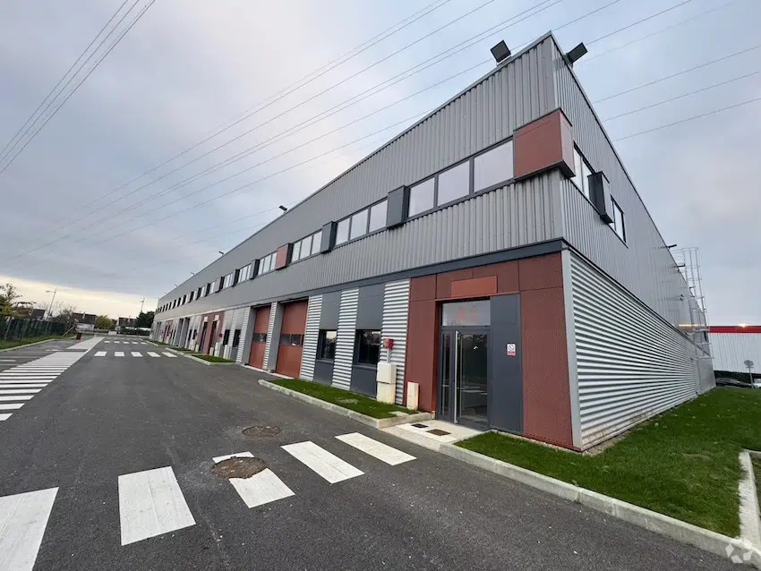 30 Avenue Paul Maintenant, Corbeil-Essonnes à louer Photo de l’immeuble– Image 1 sur 4