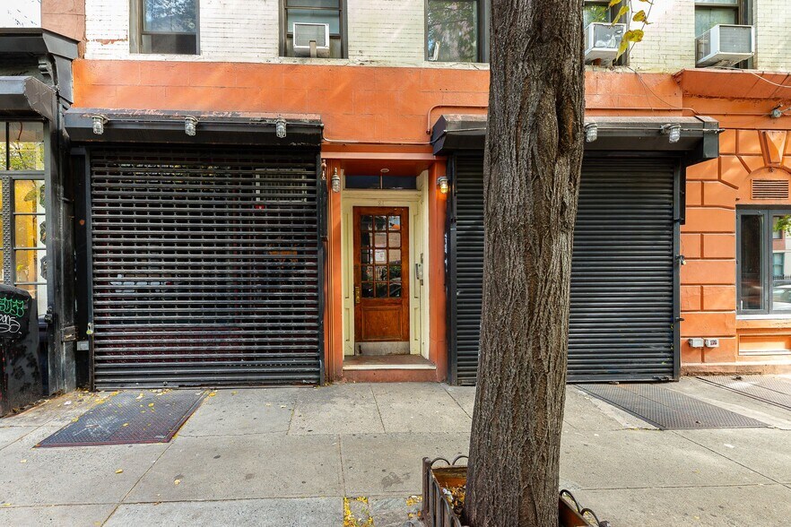 21-23 E Seventh St, New York, NY à vendre - Photo de l’immeuble – Image 2 sur 13