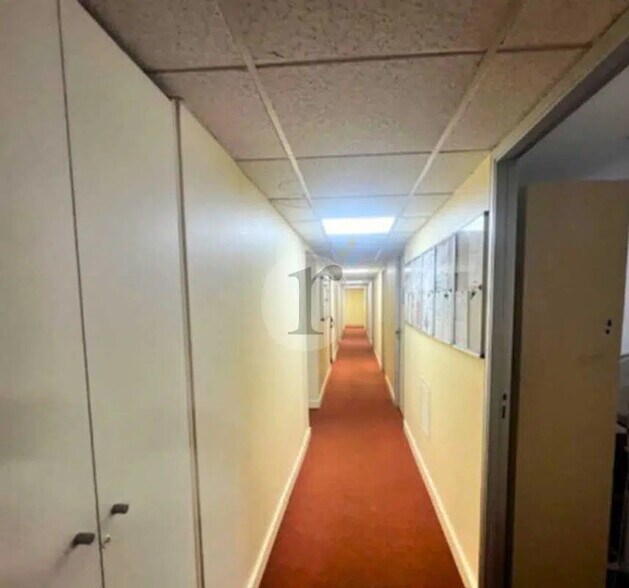 Bureau dans Lille à louer - Photo intérieure – Image 1 sur 5