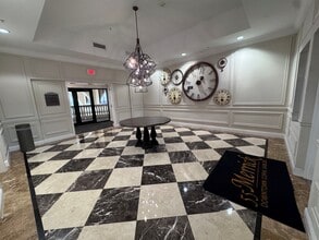 55 Merrick Way, Coral Gables, FL à louer Photo intérieure– Image 1 sur 6