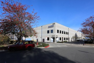 Plus de détails pour 12356 McIvers Ct, Poway, CA - Industriel/Logistique à louer