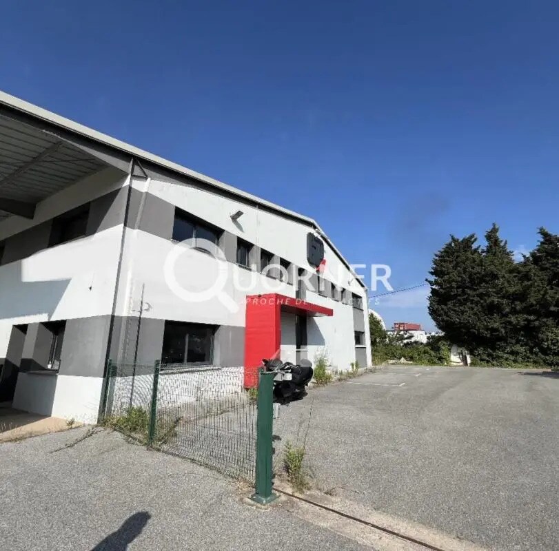 Bureau dans Fréjus à louer Photo de l’immeuble– Image 1 sur 14