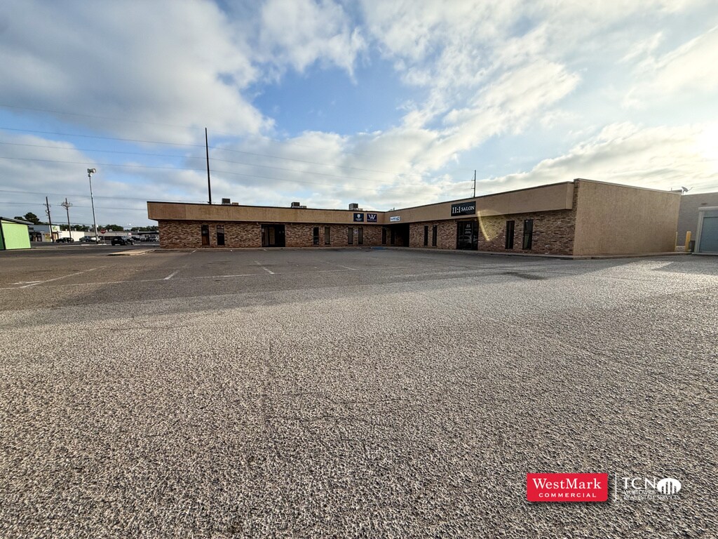 8207 Ithaca Ave, Lubbock, TX à louer Photo principale– Image 1 sur 2