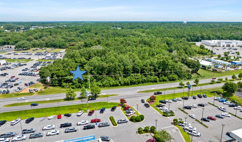 7400 Airport Blvd, Mobile, AL à vendre - Photo principale – Image 1 sur 1