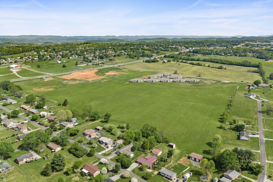 7425 W Andrew Johnson Hwy, Talbott, TN à vendre - Photo de l’immeuble – Image 2 sur 12