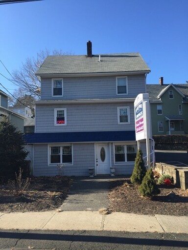 1 Bridgeport Ave, Shelton, CT à vendre - Photo principale – Image 1 sur 3