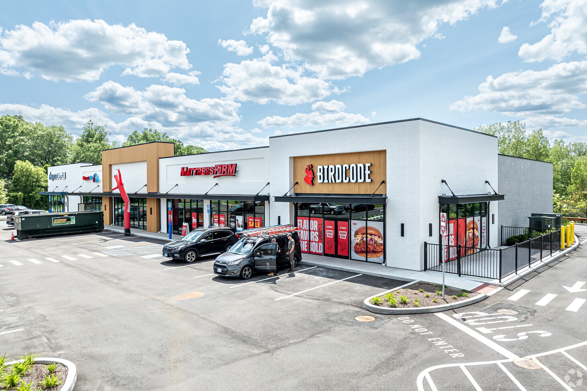 488 Hartford Rd, New Britain, CT à louer Photo principale– Image 1 sur 6