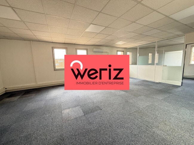 Plus de détails pour 209 Rue Du Bouleau, Simiane-Collongue - Bureau à louer
