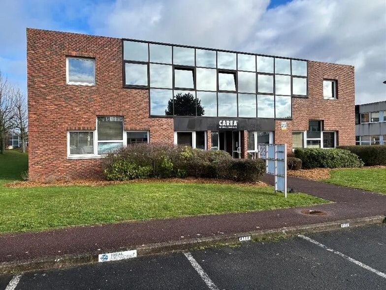 Bureau dans Bièvres à louer - Photo de l’immeuble – Image 1 sur 5