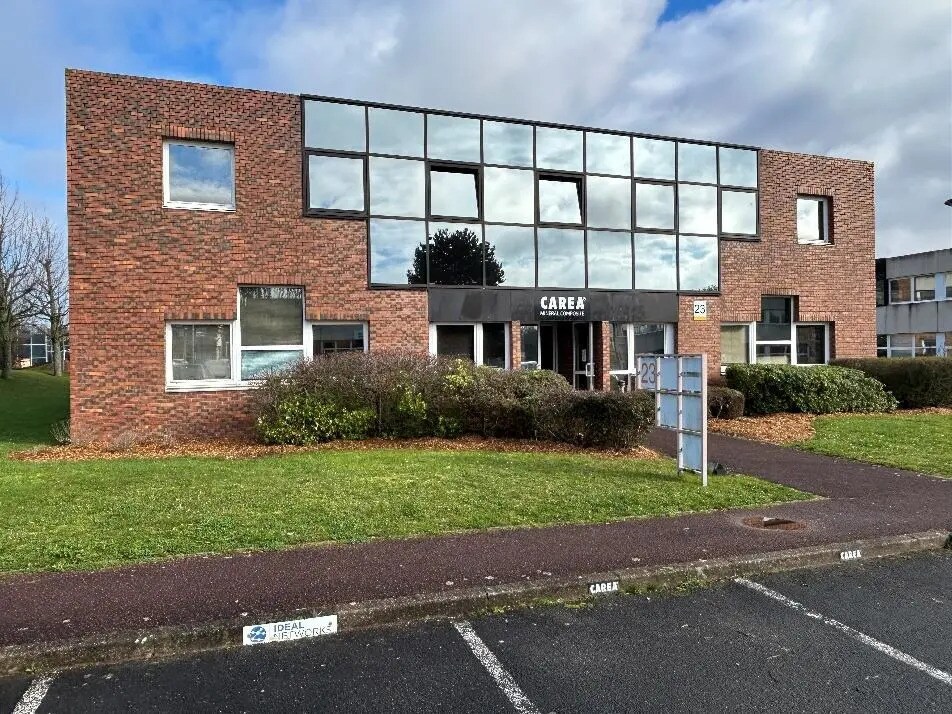 Bureau dans Bièvres à louer Photo de l’immeuble– Image 1 sur 6