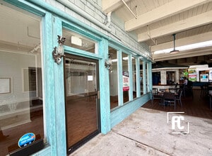 3700 E Ocean Blvd, Stuart, FL à louer Photo de l’immeuble– Image 2 sur 15