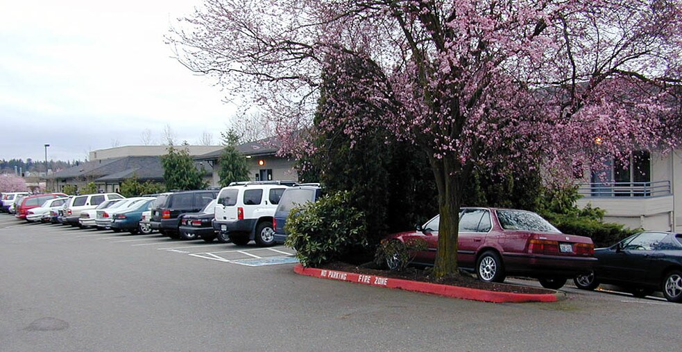 13131 120th Ave NE, Kirkland, WA à louer - Autre – Image 2 sur 2