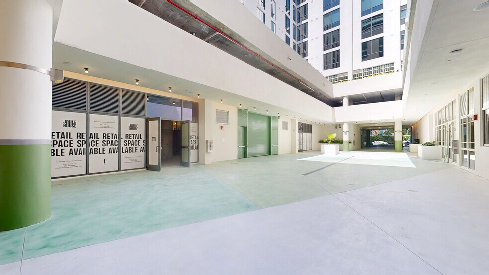2200 NW 1st Ave, Miami, FL à louer - Numérisation 3D Matterport – Image 3 sur 16