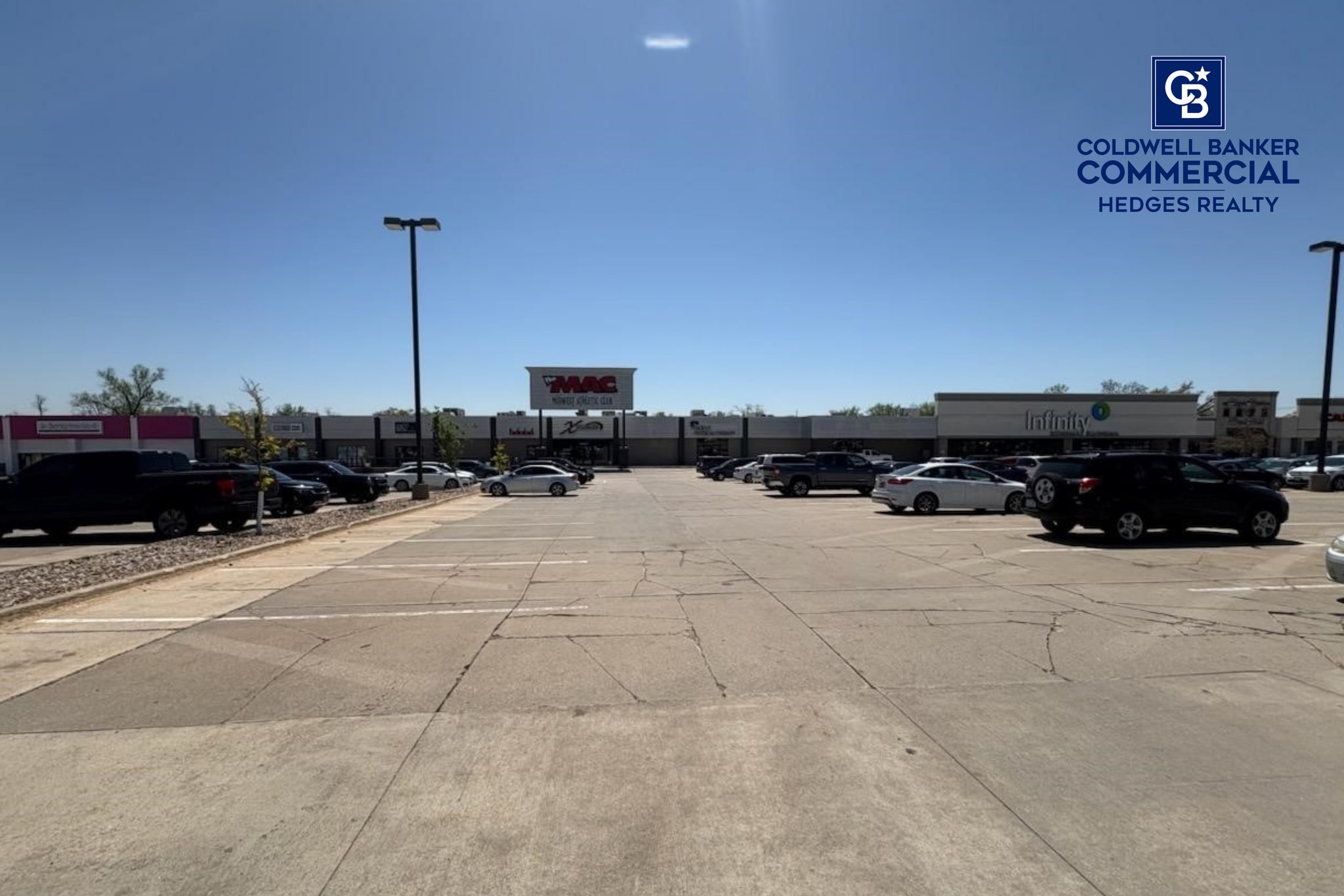 4700 Tama St SE, Cedar Rapids, IA à louer Photo de l’immeuble– Image 1 sur 12