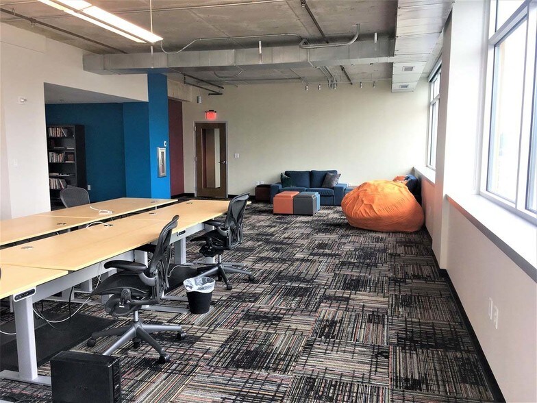 605 Chestnut St, Chattanooga, TN à louer - Photo intérieure – Image 2 sur 72
