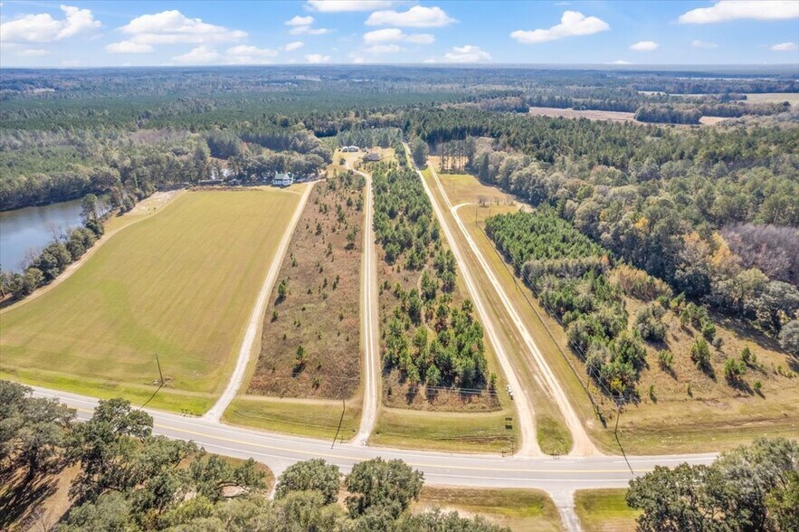 7458 Highway 119 S, Ellabell, GA à vendre - Photo principale – Image 1 sur 11