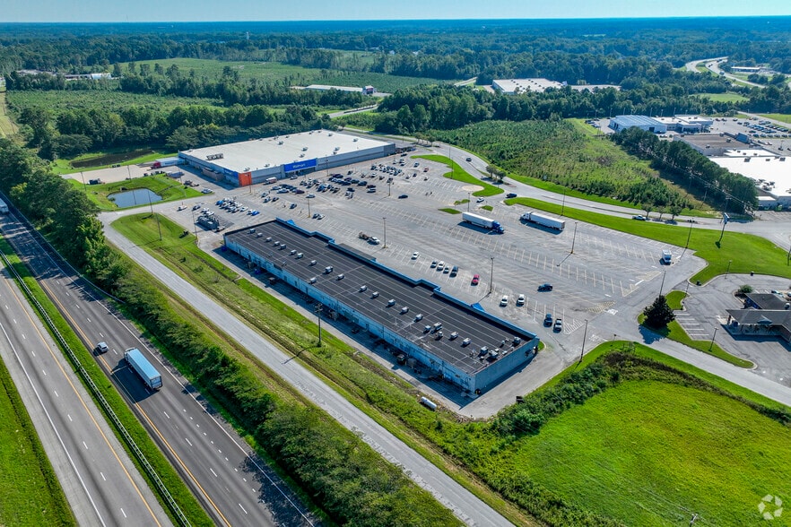 200 Market Dr, Emporia, VA à louer - Aérien – Image 3 sur 22