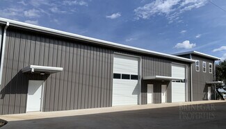 Plus de détails pour 133 Glosson Ranch Rd, Dripping Springs, TX - Industriel/Logistique à vendre