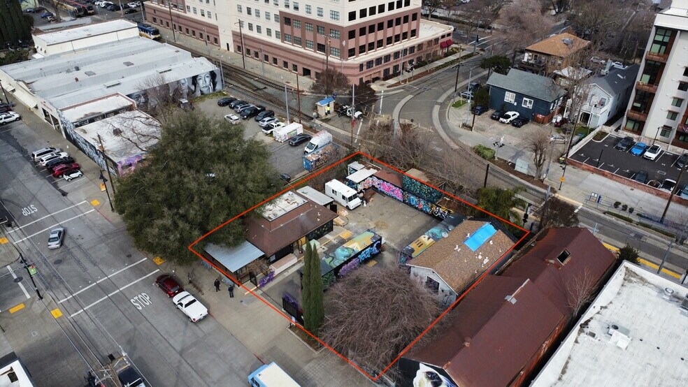 1201 R St, Sacramento, CA à vendre - Aérien – Image 2 sur 9