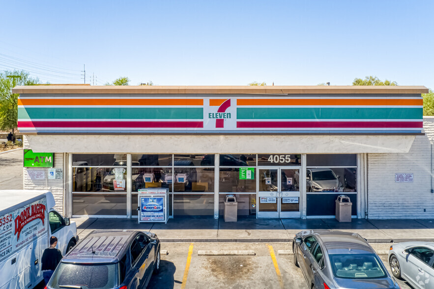 4055 S Eastern Ave, Las Vegas, NV à louer - Photo de l’immeuble – Image 2 sur 5