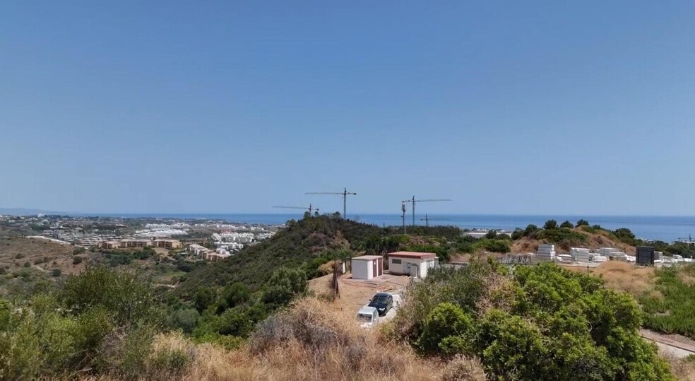 Terrain dans Estepona, Málaga à vendre - Photo de l’immeuble – Image 3 sur 6