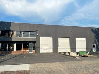 Plus de détails pour 3381 SE 20th Ave, Portland, OR - Industriel/Logistique à louer