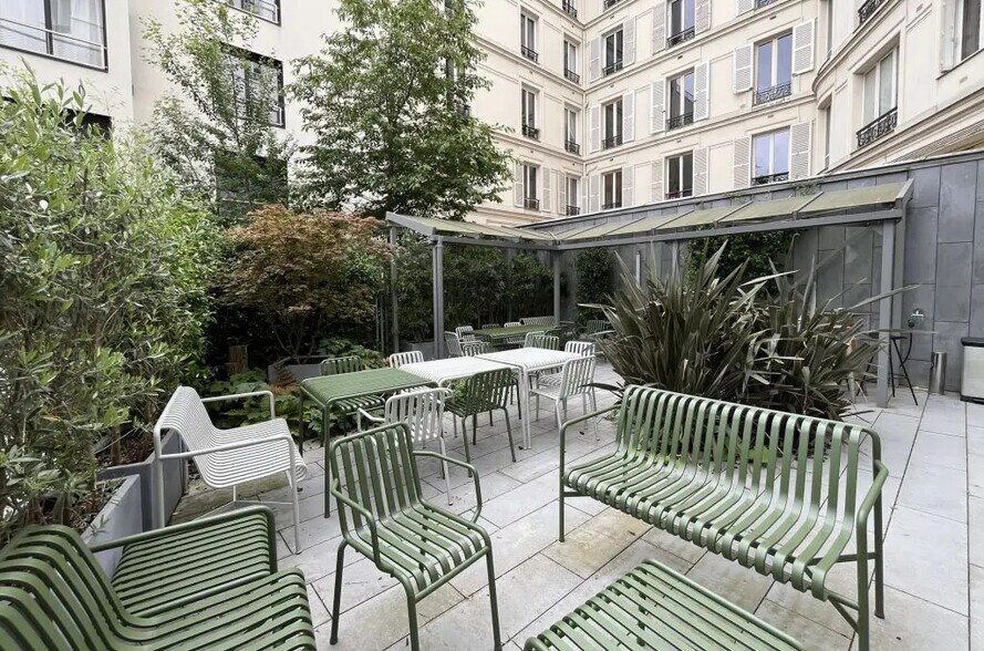 90 Avenue Des Ternes, Paris à louer - Photo de l’immeuble – Image 3 sur 7